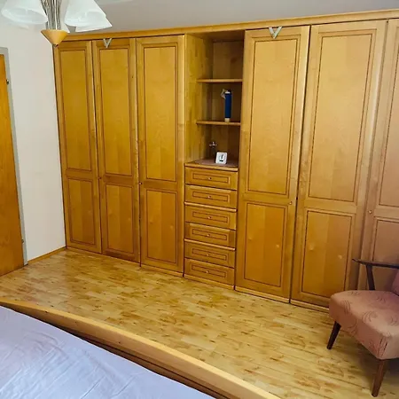 Haus Linde Goertschitztal 公寓 *